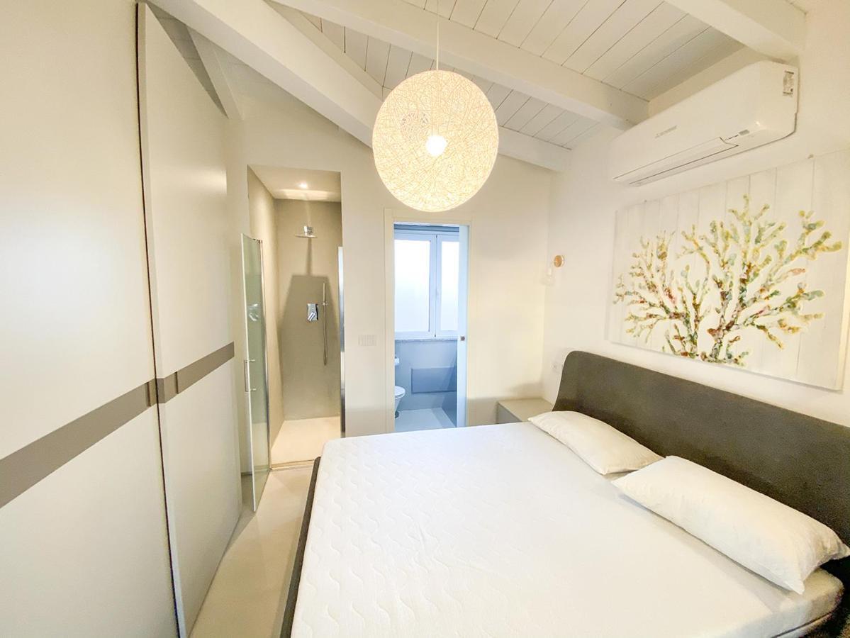 Appartement Le Perle dell'Isola à Isola Rossa Extérieur photo