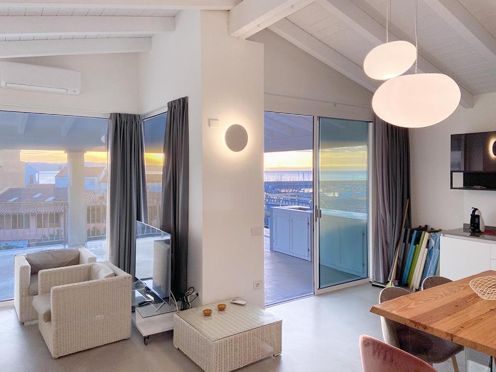 Appartement Le Perle dell'Isola à Isola Rossa Extérieur photo