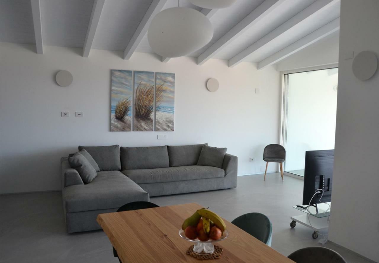 Appartement Le Perle dell'Isola à Isola Rossa Extérieur photo