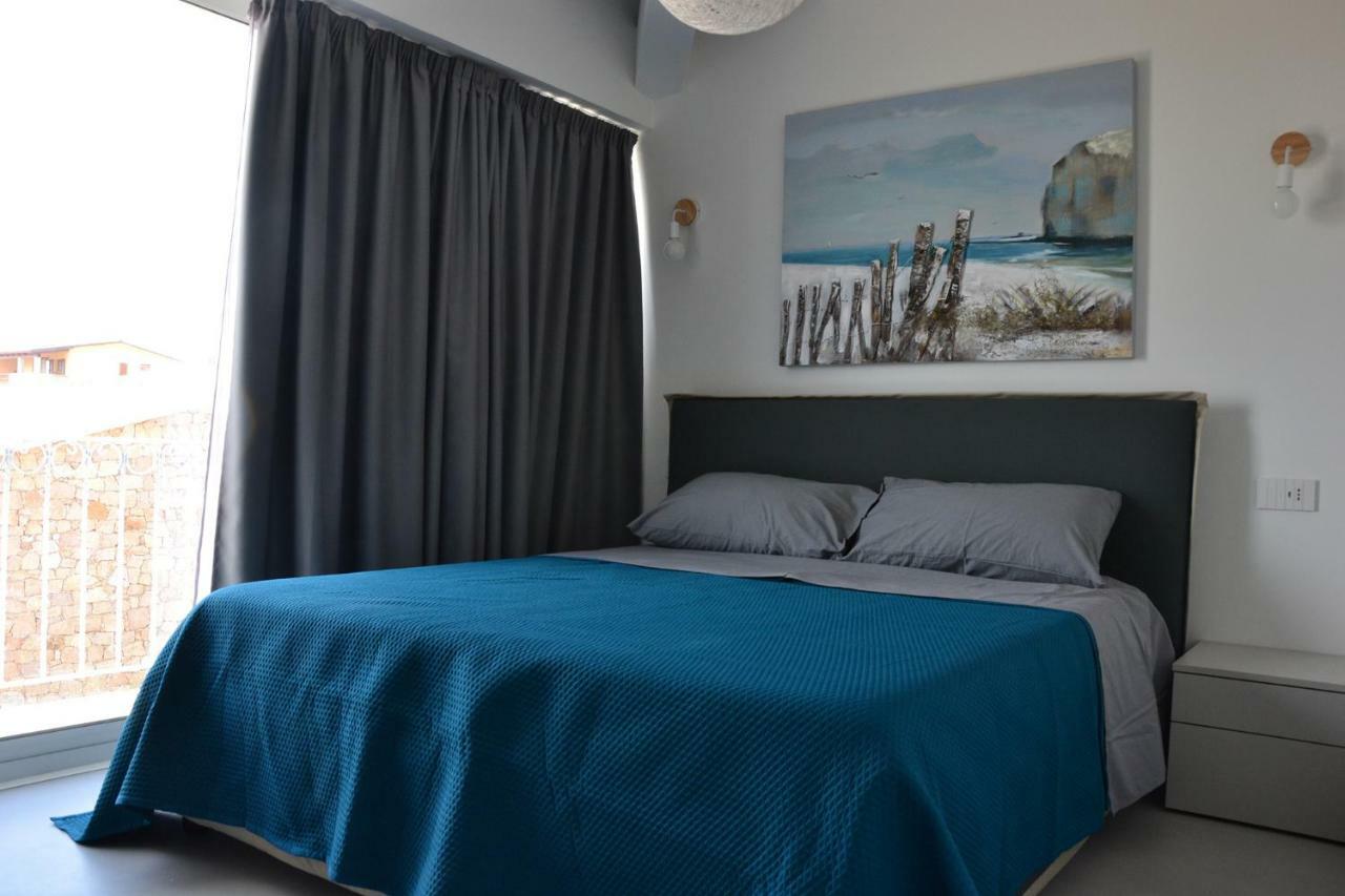 Appartement Le Perle dell'Isola à Isola Rossa Extérieur photo